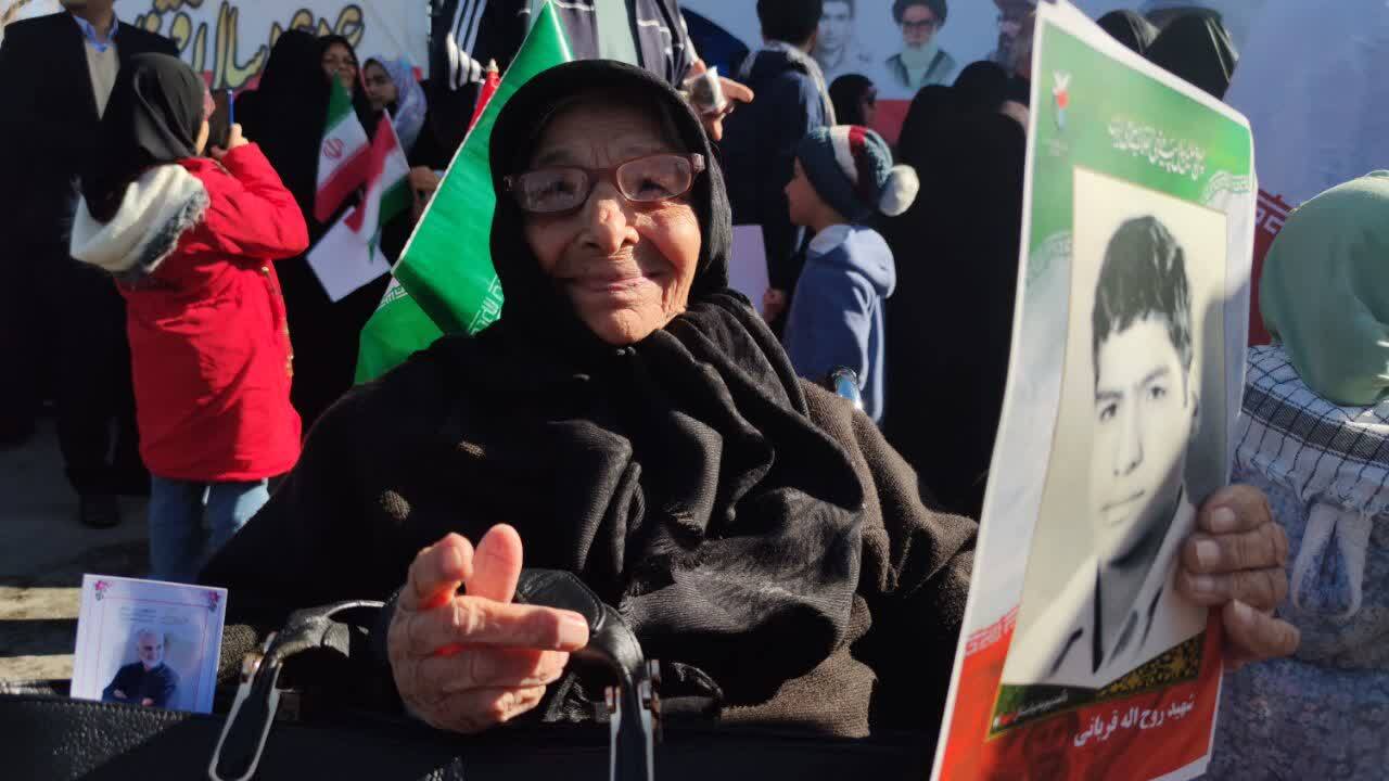 حضور با شکوه مردم استان فارس در جشن 44 سالگی انقلاب حضور با شکوه مردم استان فارس در جشن 44 سالگی انقلاب