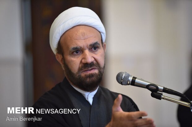 سازمان تبلیغات اسلامی حلقه اتصال عامه مردم و حوزه های علمیه است سازمان تبلیغات اسلامی حلقه اتصال عامه مردم و حوزه های علمیه است