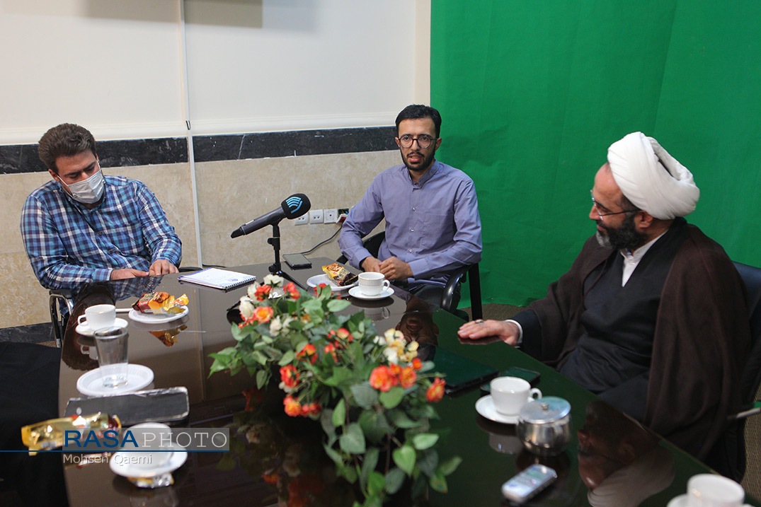 بازدید مدیرکل اداره تبلیغات اسلامی استان قم از خبرگزاری رسا بازدید مدیرکل اداره تبلیغات اسلامی استان قم از خبرگزاری رسا