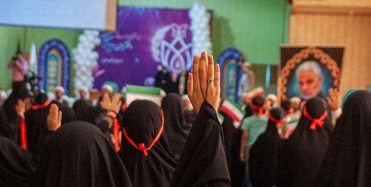 دختران حاج قاسم در جهاد تبیین وظیفه روشنگری جامعه را عهده&zwnj;دار هستند