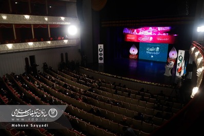 نخستین کنگره ملی شعر شهید حاج قاسم سلیمانی در تالار وحدت برگزار شد