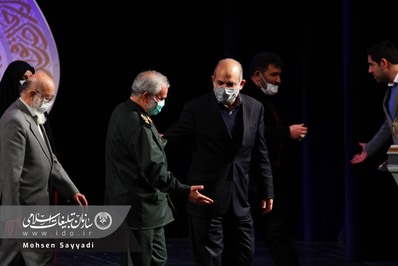 نخستین کنگره ملی شعر شهید حاج قاسم سلیمانی در تالار وحدت برگزار شد