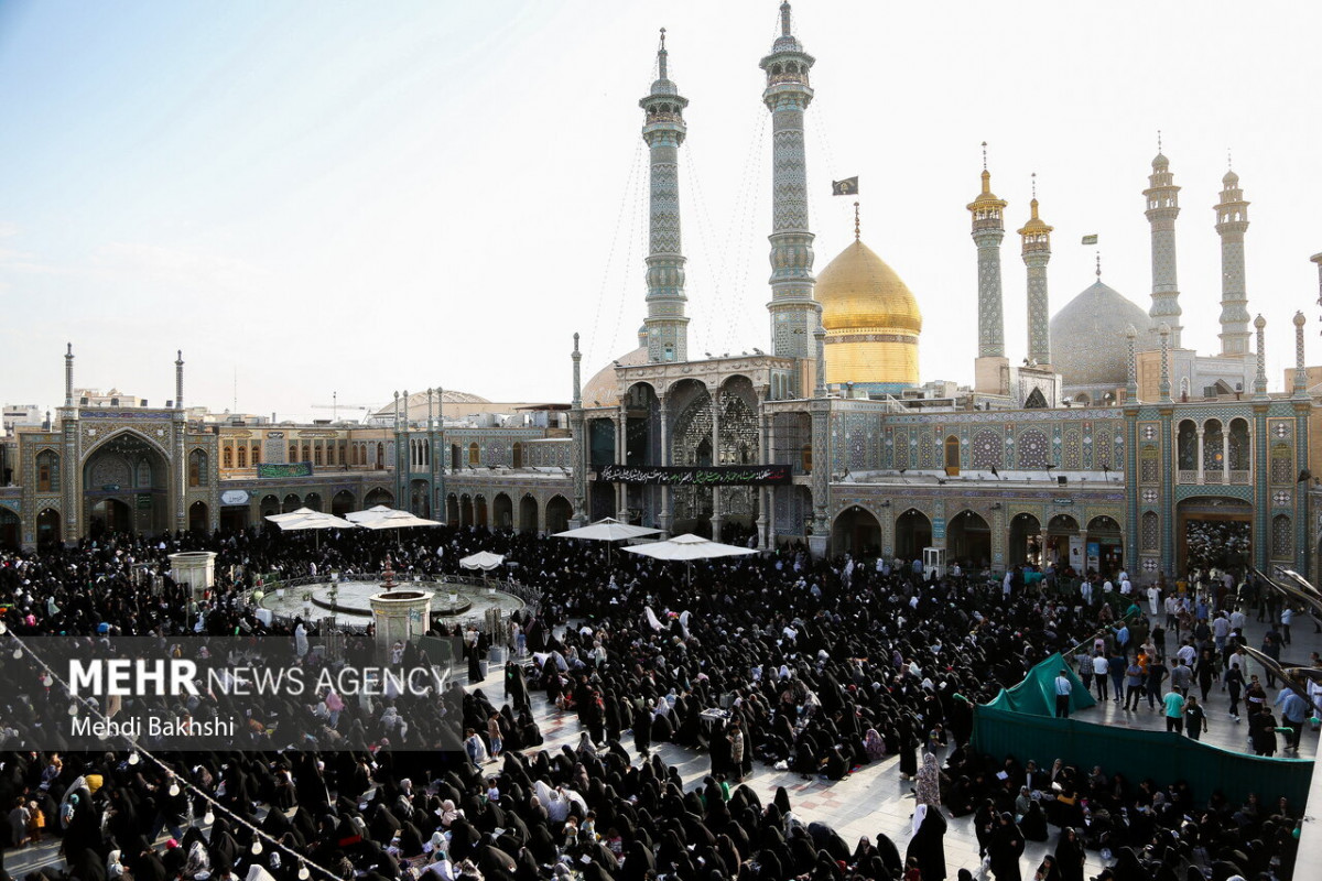 مراسم قرائت دعای عرفه