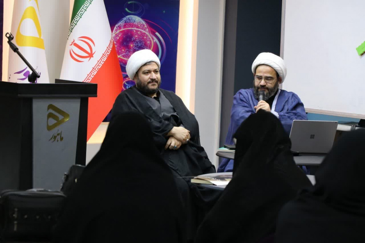 تشکل‌های دینی بانوان در تمام عرصه‌ها تحول آفرین هستند