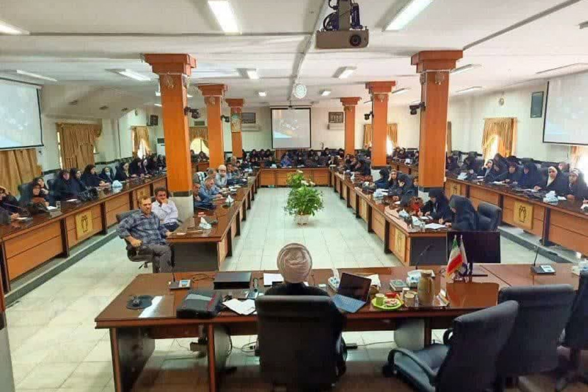 کارگاه «غرب‌شناسی کاربردی» در کرمانشاه برگزار شد