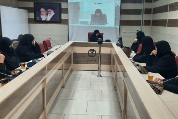 برگزاری کارگاه آموزشی شخصیت‌شناسی نوجوان با تأکید بر هویت‌سازی و ارتباط مؤثر