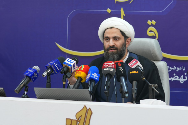 برگزاری نشست فعالان قرآنی