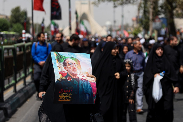 تشییع پیکر ۶۰ شهید اقتدار در تهران