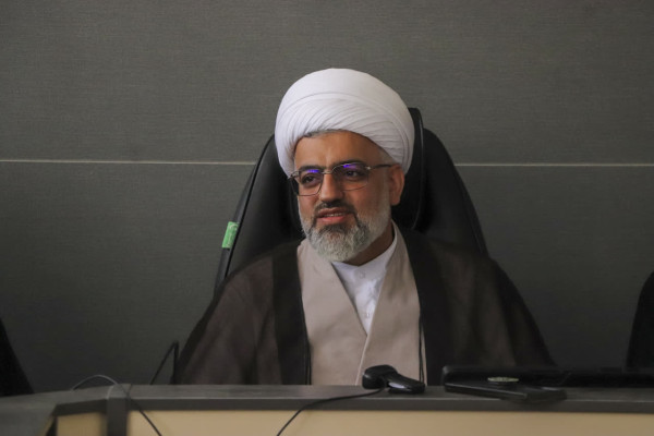 میلاد پیامبر(ص) نقطه عطفی برای تحول تاریخی و مسئولیت‌پذیری در برابر جاهلیت مدرن است