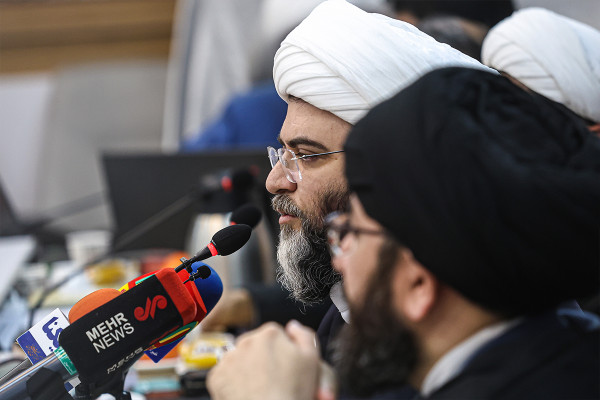 نشست هم‌اندیشی نهضت ملی زندگی با آیه‌ها