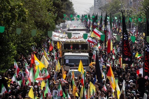 تشییع پیکر ۶۰ شهید اقتدار در تهران