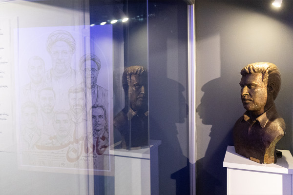 افتتاح نمایشگاه خادمان ملت