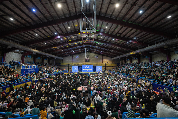 «محفل»؛ من التلفزيون إلى مختلف مدن إيران