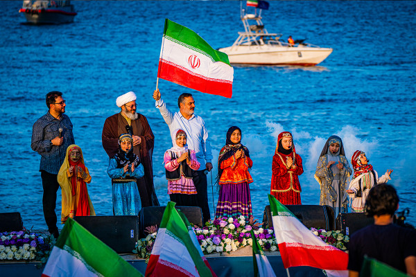 《马赫费尔》：从电视走向伊朗各地