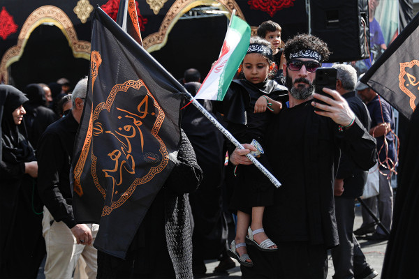 مراسم «جاماندگان الأربعين» في إيران