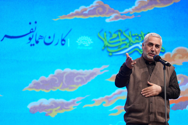 کارن ہمایونفر کو سال کی نمایاں شخصیت قرار دیا گیا