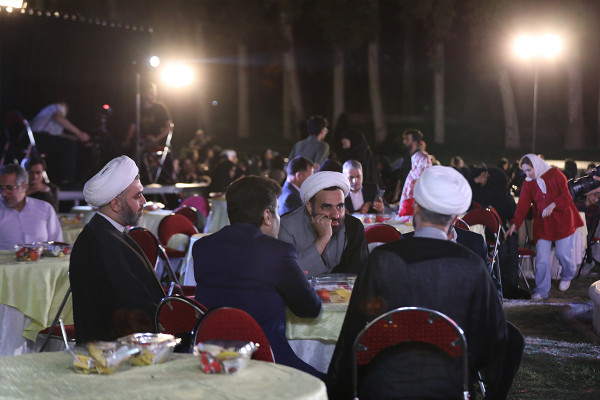 «ہسٹری»؛ نوجوانوں کے لیے خصوصی مطالعہ مہم