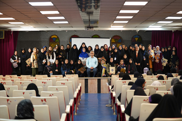 《历史》：面向青少年的阅读活动