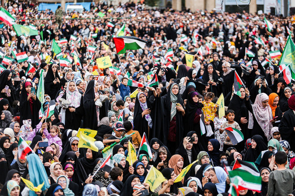 مہم "مثل ستارہ"؛ ایران میں سب سے بڑی بچیوں کی تقریب