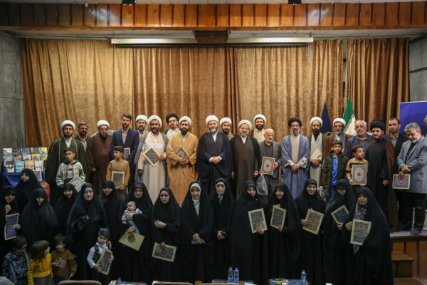 ممکن است تجربه، انگاره‌های پیش‌فرضی یا متقن علمی را هم به چالش بکشد