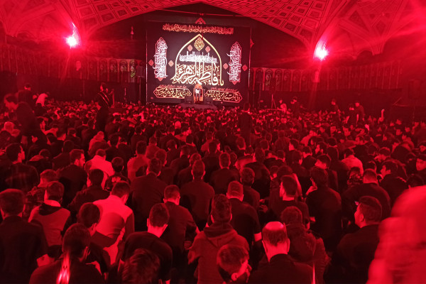مراسم شهادت حضرت زهرا س در حسینیه معرفت اصفهان با حضور کربلایی حسین ستوده
