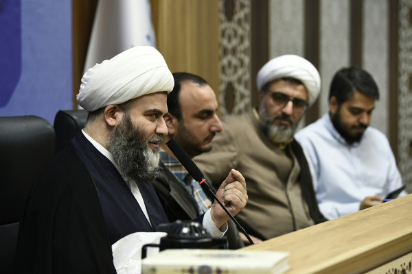 نشست راهبردی عملیات زندگی با آیه‌ها در قم