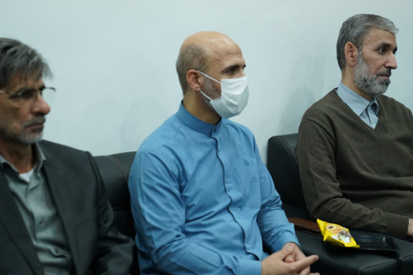 بازدید معاون اداری مالی و همکاران بخش اداری از مرکز رسانه تبلیغات اسلامی خوزستان