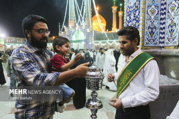 جشن ولادت پیامبر اکرم(ص) در حرم حضرت معصومه(س)