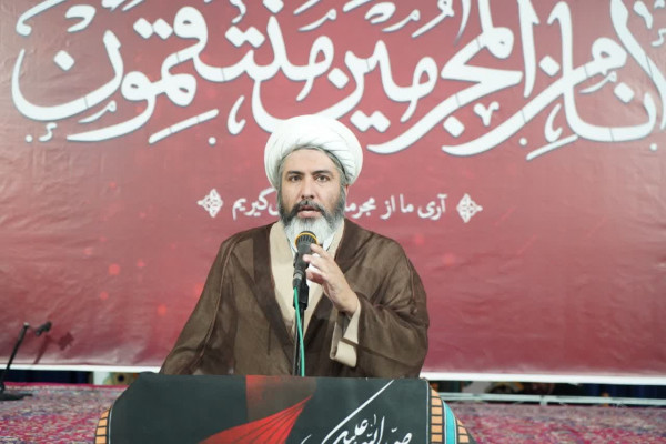 محرم فرصتی برای تقویت همبستگی و تبیین مقاومت است