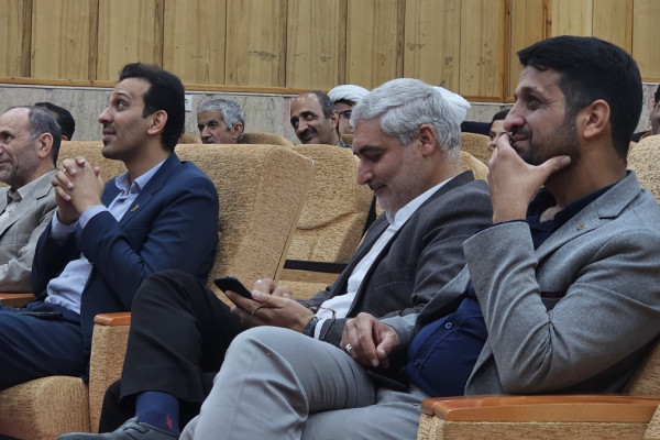 دورهمی معلمان علوم و معارف اسلامی صدرای شهرستان یزد با حضور استاندر یزد